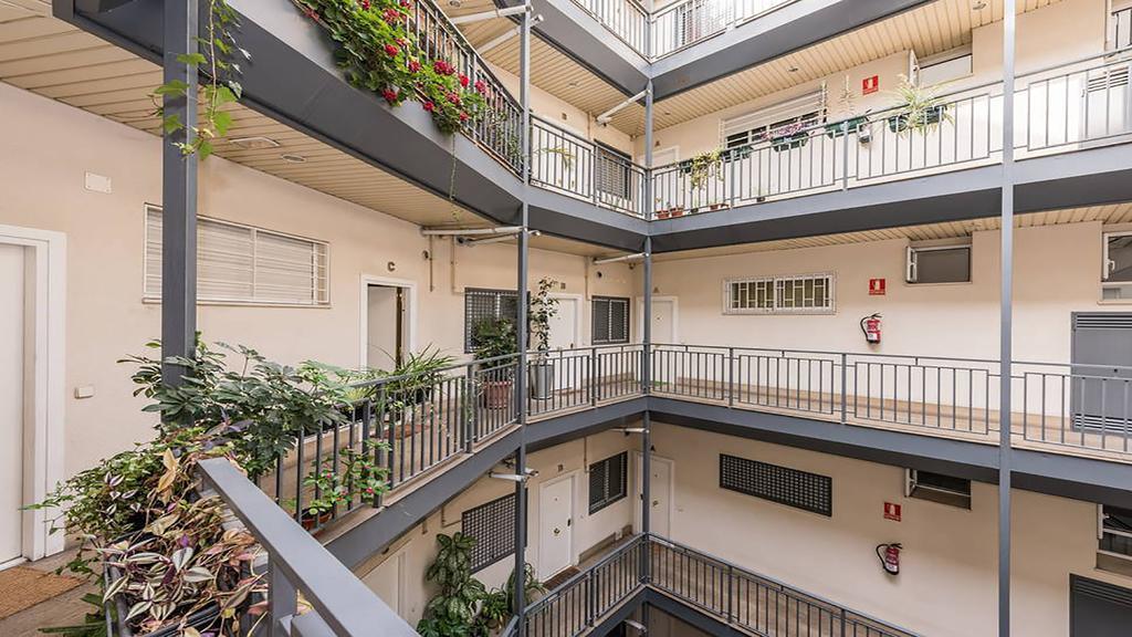 Concepcion Jeronima Apartment มาดริด ภายนอก รูปภาพ