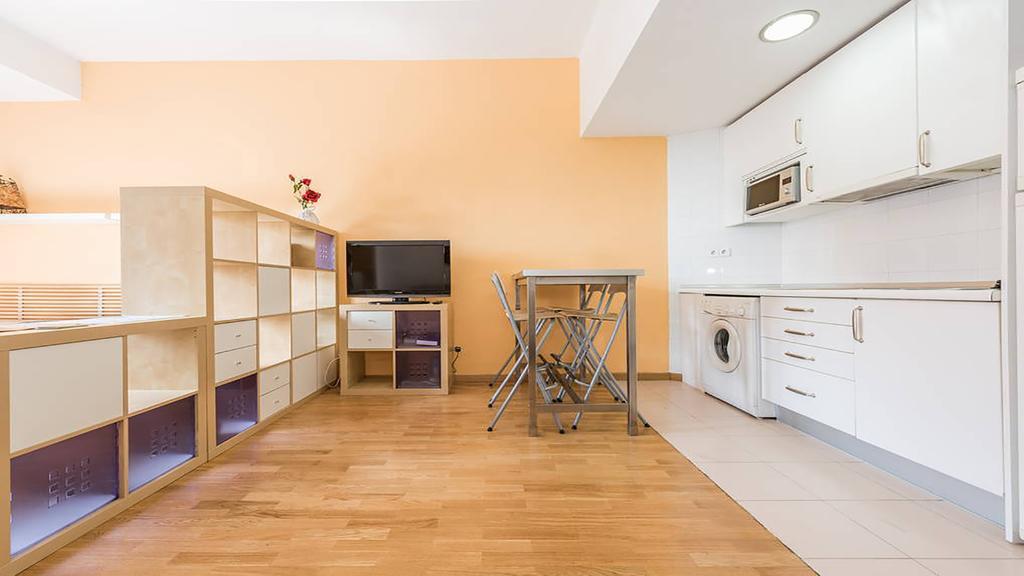 Concepcion Jeronima Apartment มาดริด ภายนอก รูปภาพ