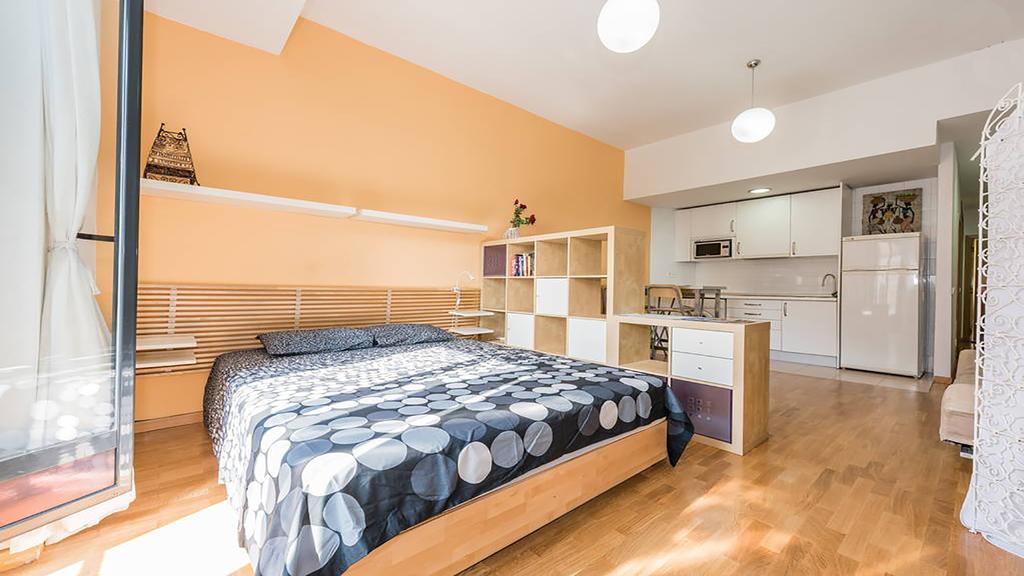 Concepcion Jeronima Apartment มาดริด ภายนอก รูปภาพ