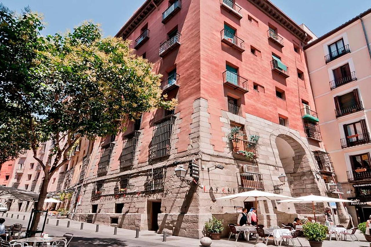 Concepcion Jeronima Apartment มาดริด ภายนอก รูปภาพ